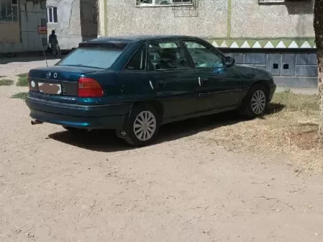 Opel Astra F 1, avtobaza.tj