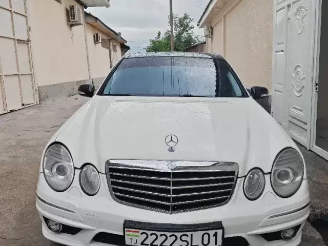 Mercedes-Benz E class, 2009 1, avtobaza.tj