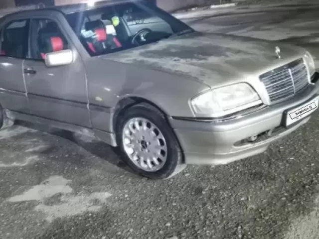 Mercedes-Benz E class 1, avtobaza.tj