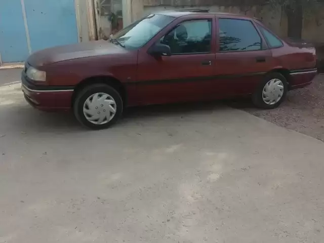 Opel Vectra A, 1993 1, avtobaza.tj