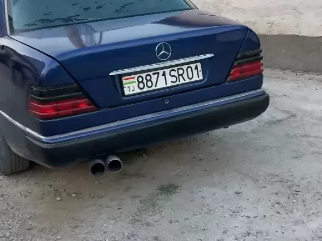 Mercedes-Benz W124, 1993 1, avtobaza.tj