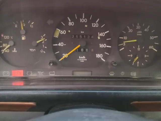 Mercedes-Benz W124, 1992 1, avtobaza.tj
