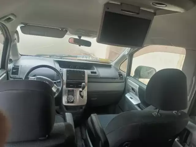 Toyota Voxy, 2008 1, avtobaza.tj Toyota Voxy, 2008 1, avtobaza.tj