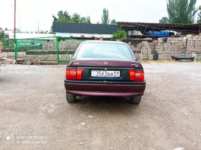 Opel Vectra A, 1994 1, avtobaza.tj