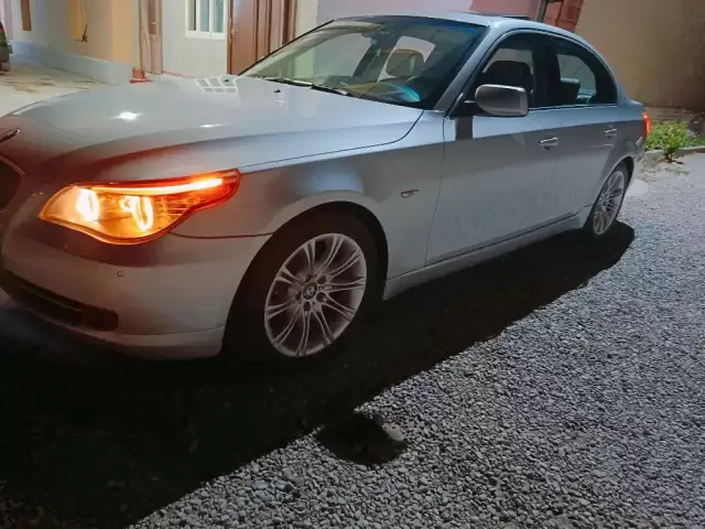 BMW 5 Series 518, 2009 1, avtobaza.tj