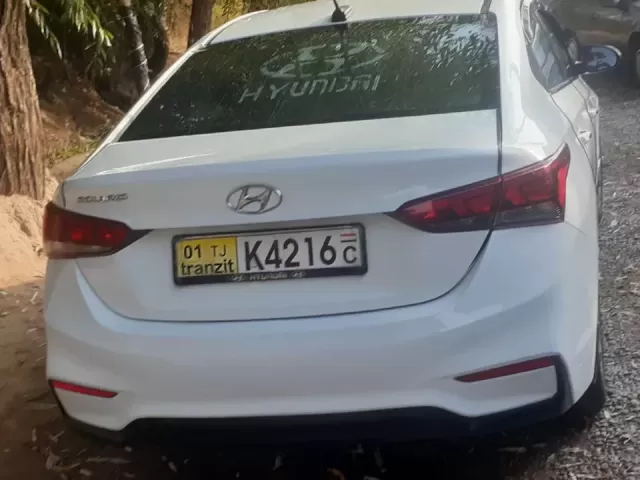 Hyundai Solaris 1, avtobaza.tj