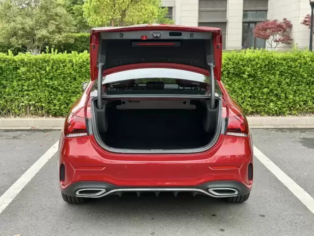 Mercedes-Benz A class, 2019 1, avtobaza.tj