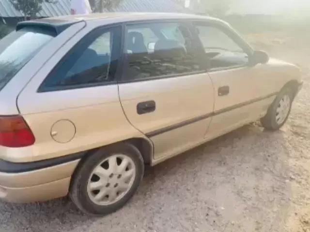 Opel Astra F 1, avtobaza.tj