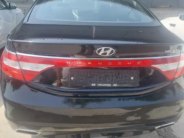 Hyundai Grandeur, 2015 1, avtobaza.tj