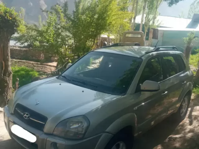 Hyundai Tucson 1, avtobaza.tj