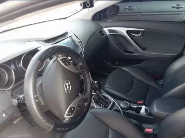 Hyundai Avante, 2014 1, avtobaza.tj