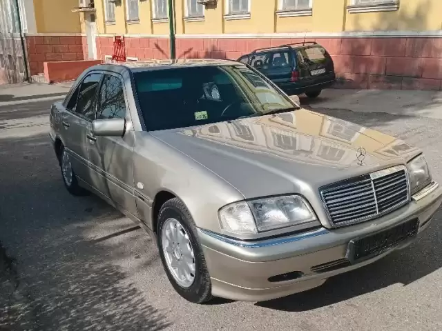 Mercedes-Benz C class, 2000 1, avtobaza.tj