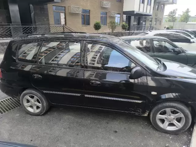 Kia Carens, 2004 1, avtobaza.tj
