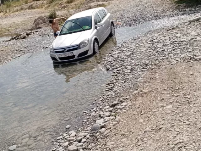 Opel Astra H 1, avtobaza.tj