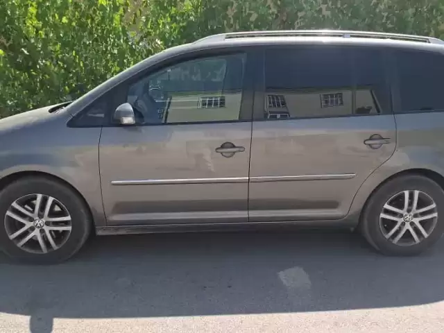 Volkswagen Touran, 2007 1, avtobaza.tj