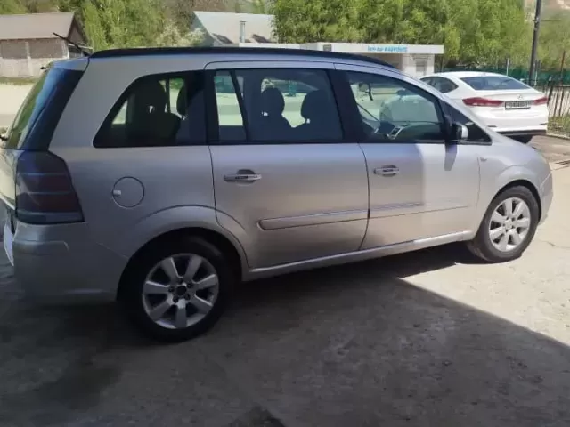 Opel Zafira, 2005 1, avtobaza.tj