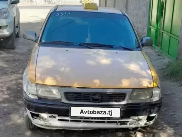 Opel Astra F 1, avtobaza.tj