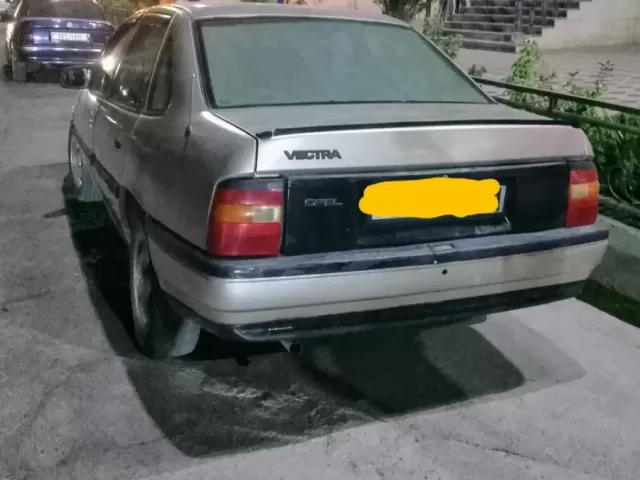 Opel Vectra A 1, avtobaza.tj