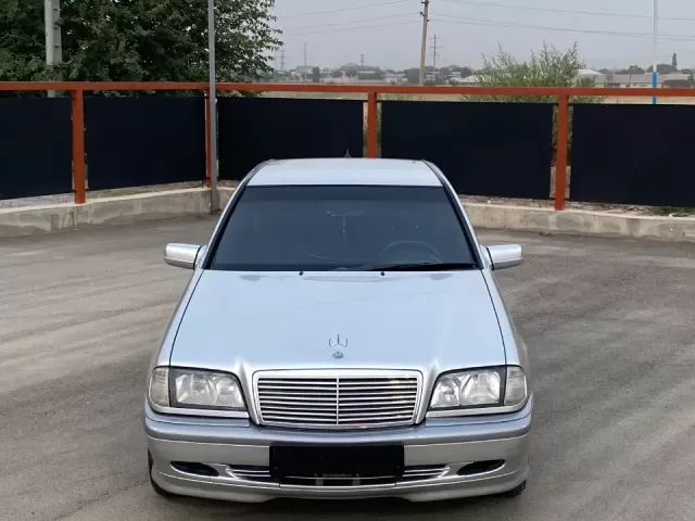 Mercedes-Benz C class, 2000 1, avtobaza.tj
