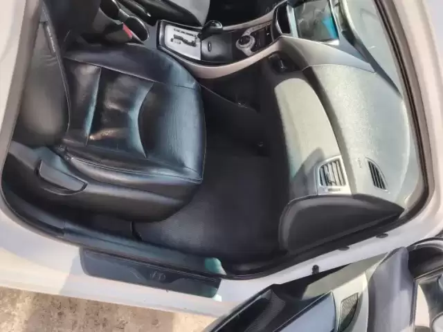 Hyundai Avante, 2011 1, avtobaza.tj