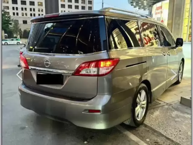 Nissan Quest, 2011 1, avtobaza.tj