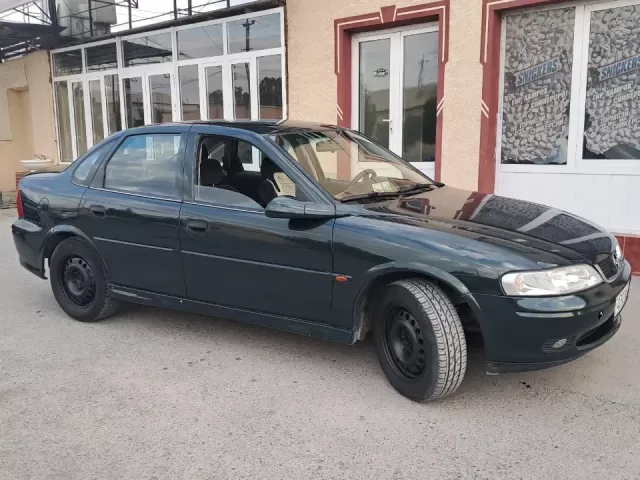 Opel Vectra B 1, avtobaza.tj