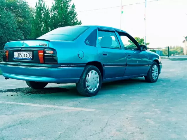 Opel Vectra A, 1993 1, avtobaza.tj