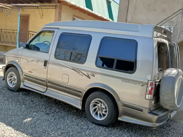 Chevrolet Astro 1, avtobaza.tj