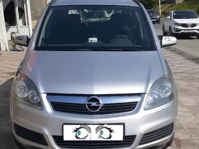 Opel Zafira 1, avtobaza.tj