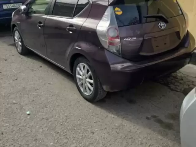 Toyota Aqua, 2014 1, avtobaza.tj