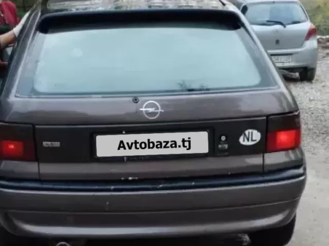 Opel Astra F 1, avtobaza.tj