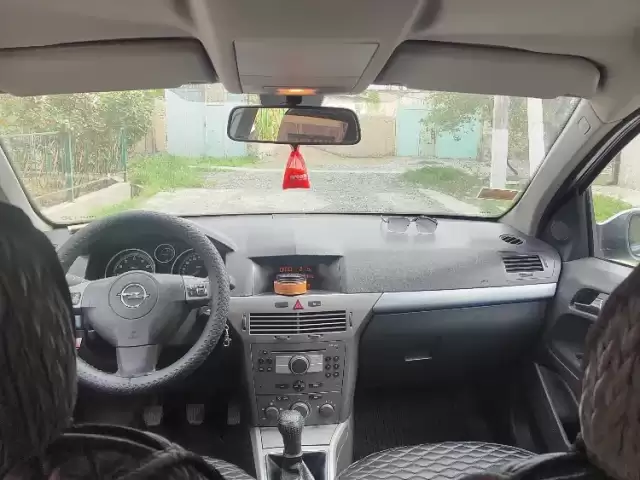 Opel Astra H, 2006 1, avtobaza.tj