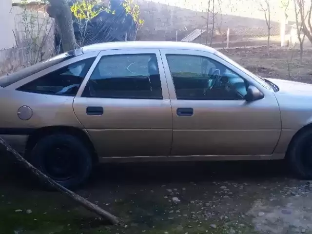 Opel Vectra A, 1991 1, avtobaza.tj
