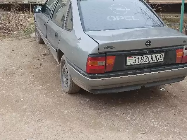 Opel Vectra A, 1991 1, avtobaza.tj