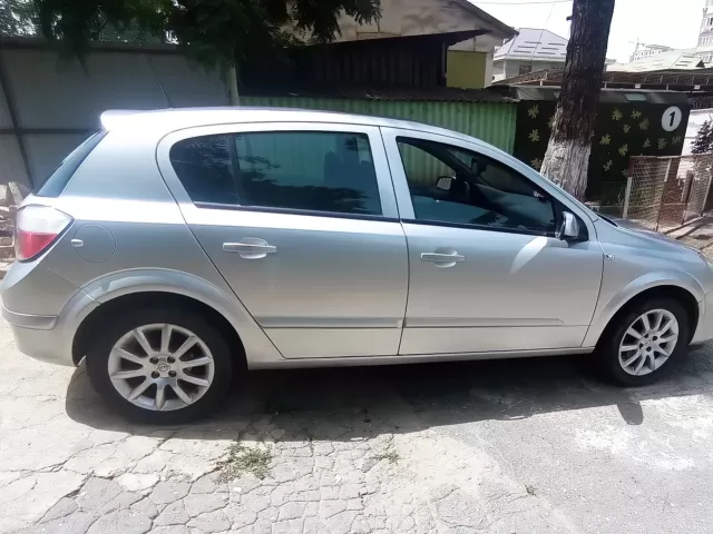 Opel Astra H, 2005 1, avtobaza.tj