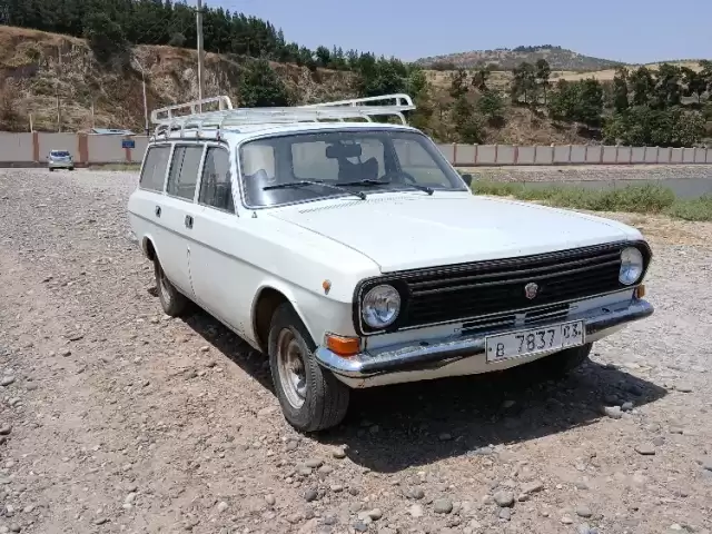 ГАЗ 2410 (Волга), 1989 1, avtobaza.tj