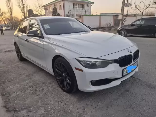 BMW 3 Series 320i, 2014 1, avtobaza.tj