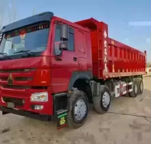 Грузовики Howo, 2023 в Душанбе