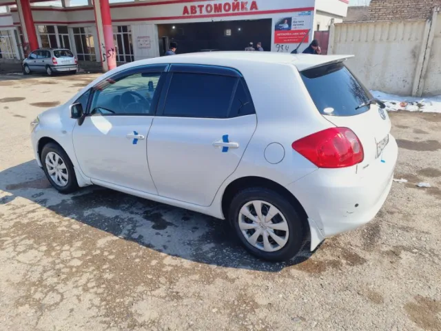 Toyota Auris 1, avtobaza.tj