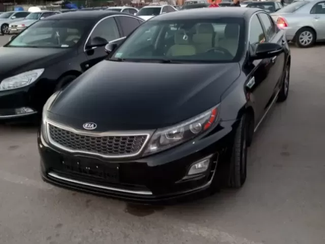 Kia Optima 1, avtobaza.tj