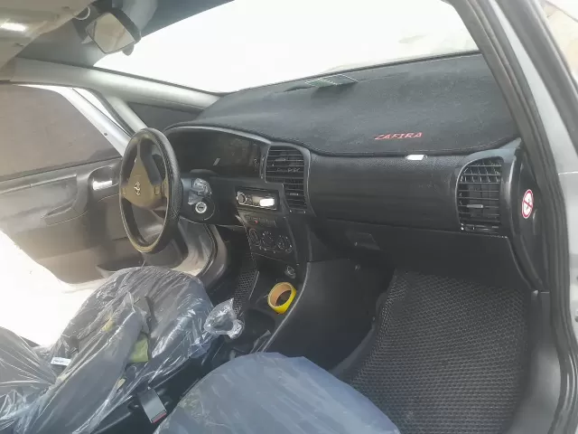Opel Zafira, 1999 1, avtobaza.tj