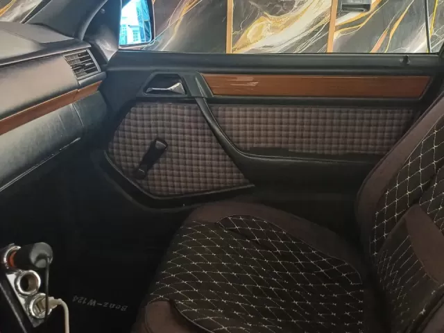 Mercedes-Benz W124, 1992 1, avtobaza.tj