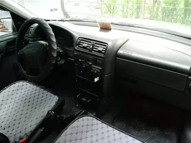 Opel Vectra A 1, avtobaza.tj