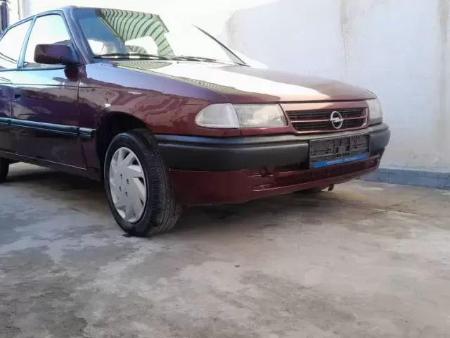 Opel Astra F, 1993 1, avtobaza.tj Opel Astra F, 1993 1, avtobaza.tj