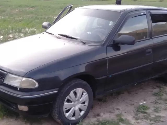 Opel Astra F 1, avtobaza.tj