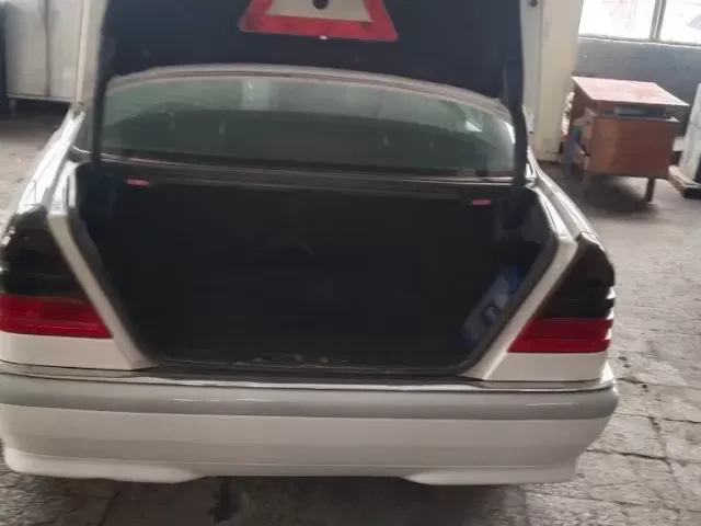 Mercedes-Benz E class 1, avtobaza.tj