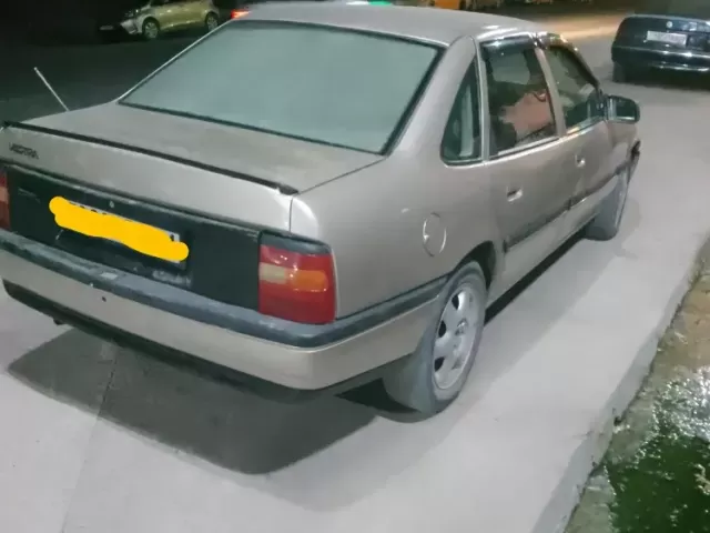 Opel Vectra A 1, avtobaza.tj