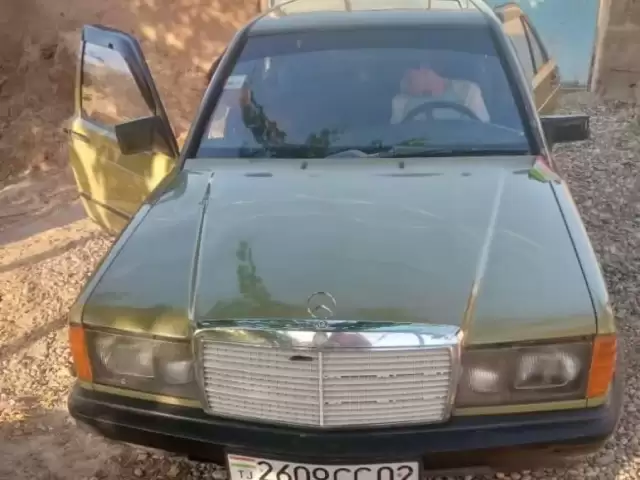 Mercedes-Benz C class, 1985 1, avtobaza.tj