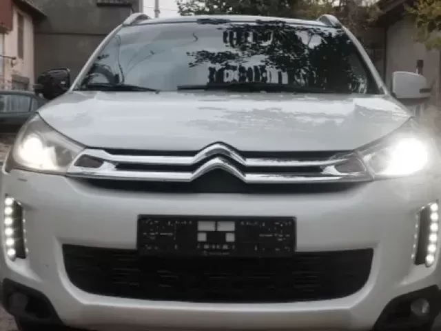 Citroen C4 1, avtobaza.tj