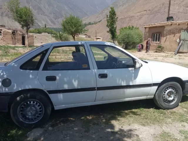 Opel Vectra A, 1991 1, avtobaza.tj